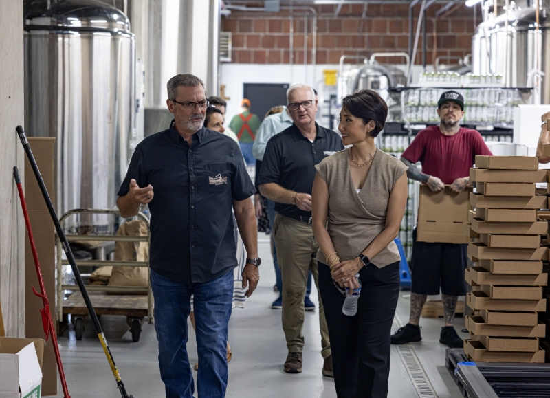 July 25, 2025: Senator Kim visits Hidden Still Distillery