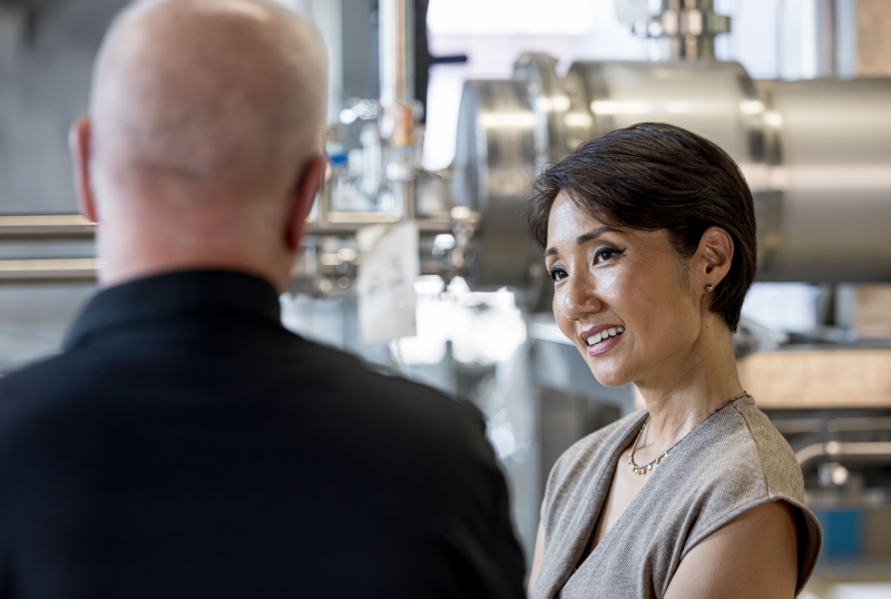 July 25, 2025: Senator Kim visits Hidden Still Distillery