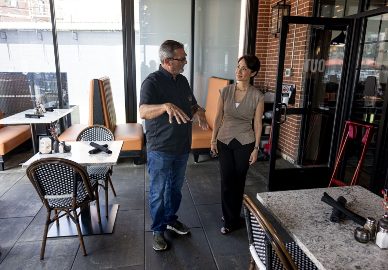 July 25, 2025: Senator Kim visits Hidden Still Distillery