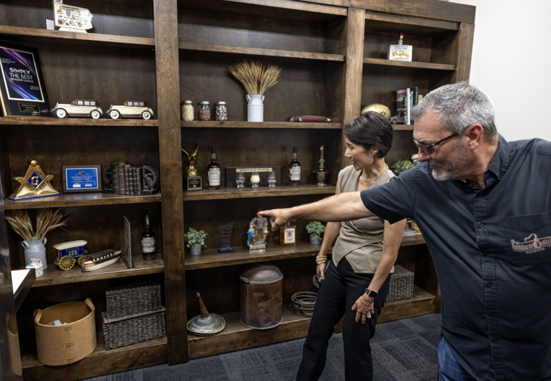 July 25, 2025: Senator Kim visits Hidden Still Distillery