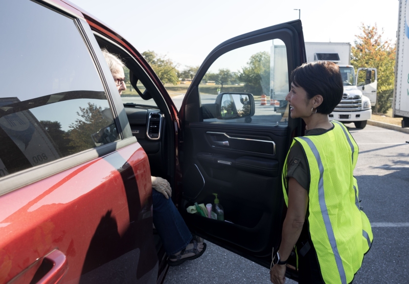 September 13, 2025: Senator Kim Hosts Shredding Event