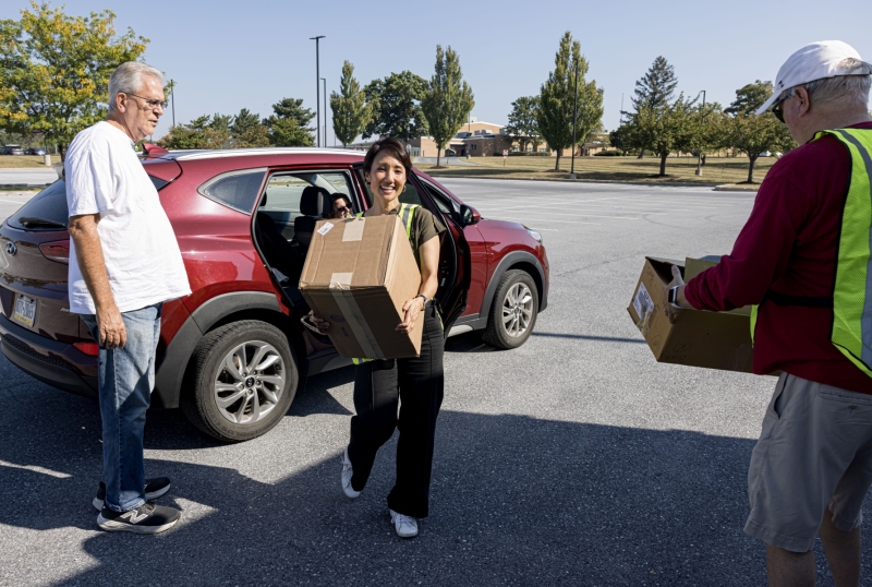 September 13, 2025: Senator Kim Hosts Shredding Event