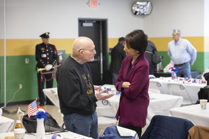 November 12, 2025: Senator Kim hosts Veterans Breakfast at the Dauphin County Technical School.