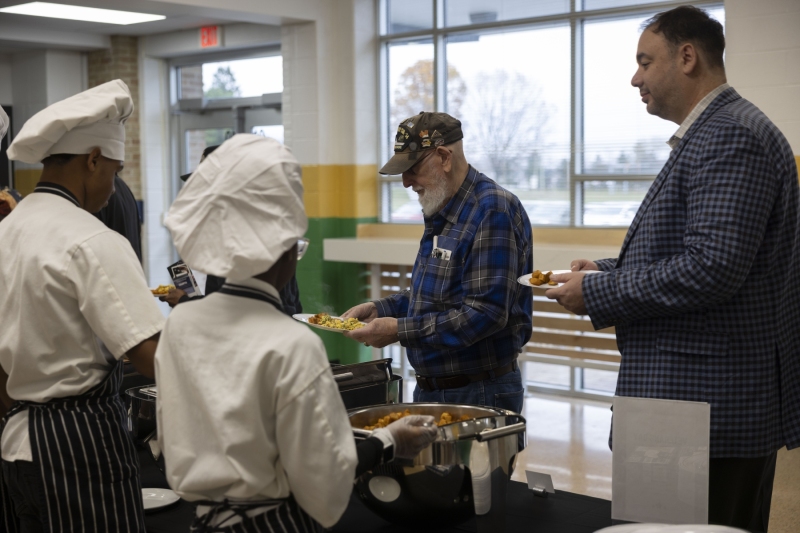 November 12, 2025: Senator Kim hosts Veterans Breakfast at the Dauphin County Technical School.