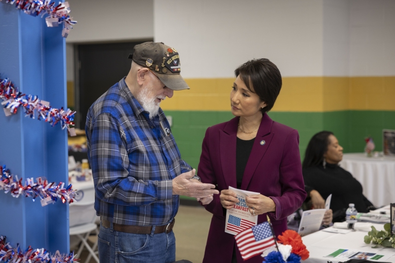 November 12, 2025: Senator Kim hosts Veterans Breakfast at the Dauphin County Technical School.